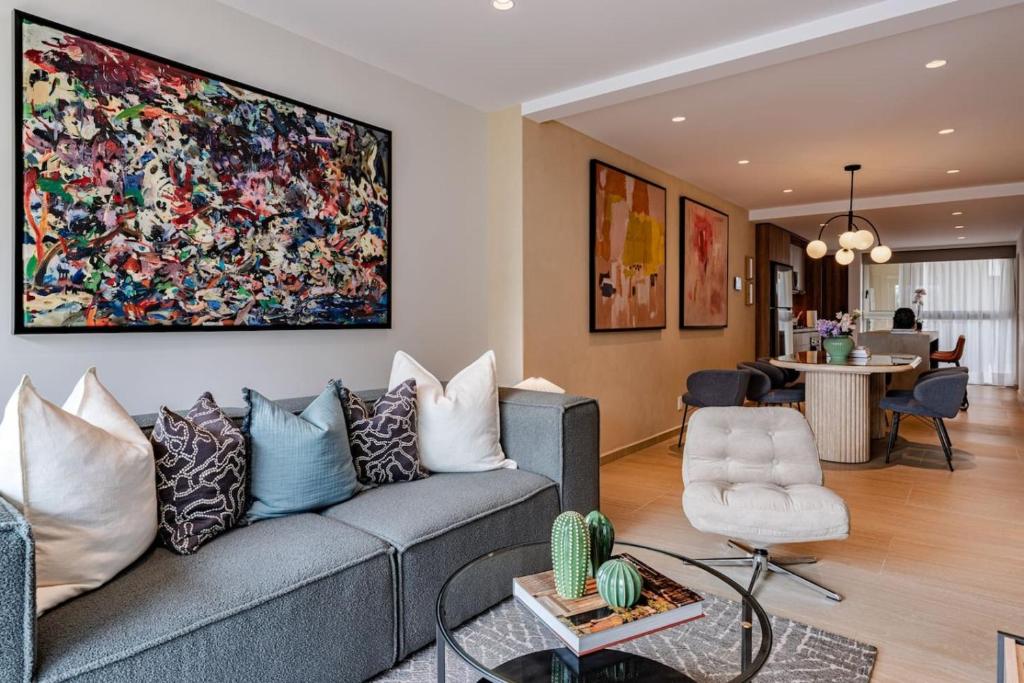 Spacious Condesa Apartment Near Cafes and Parks - 1