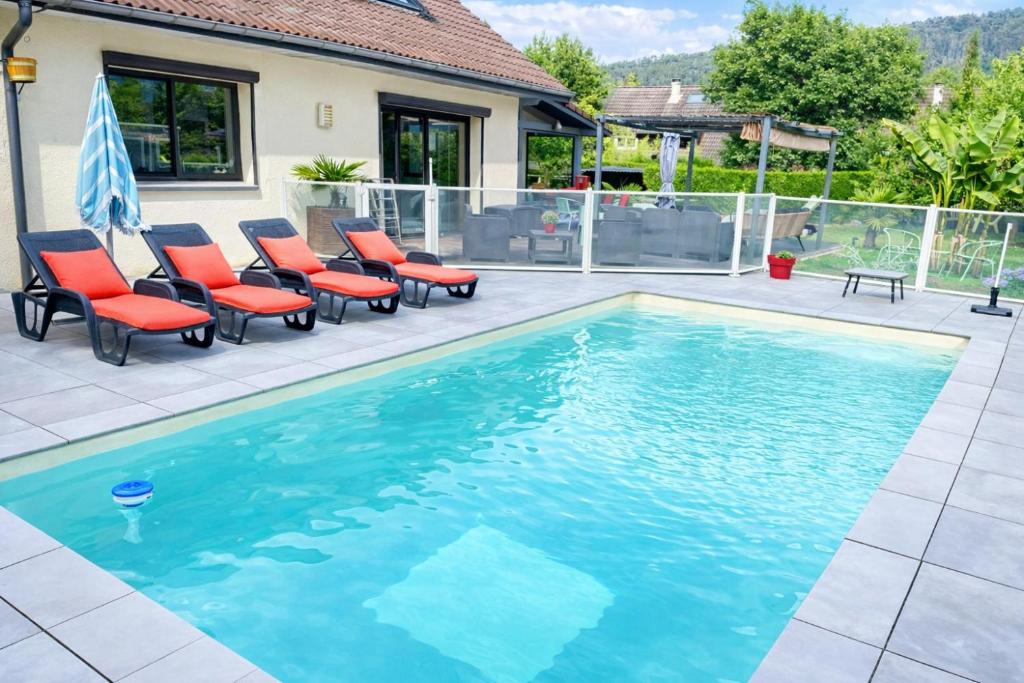 M089 Magnifique maison avec sauna piscine - 1
