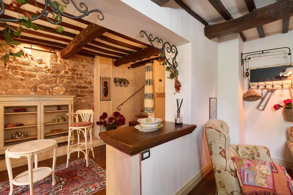 Exclusive 3BR Apartment - Historic Center Perugia - 2