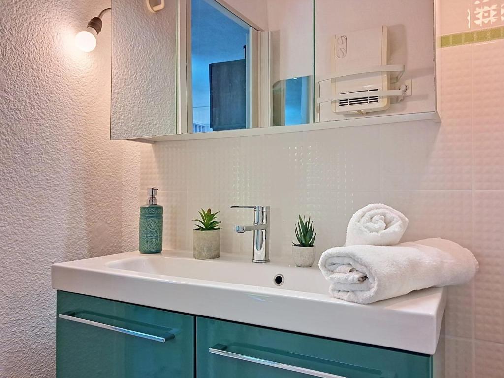 Holiday Home Les Pins-15 by Interhome - 4