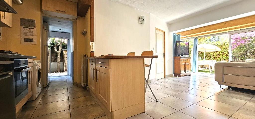 Grand T2 60M² /Jardin 50M² plein sud /Mer à pieds - 3