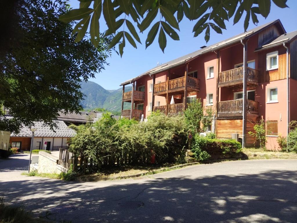 location Ax les Thermes - 2