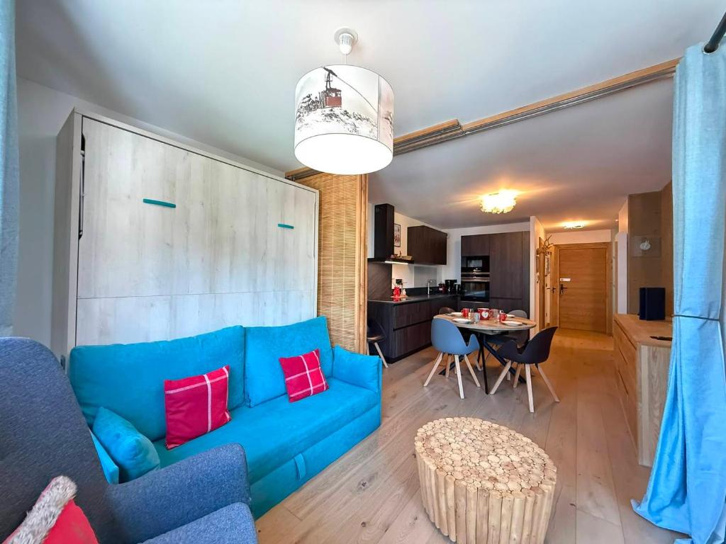 Appartement neuf, agréable, au cœur de Les Gets - FR-1-598-88 - 3