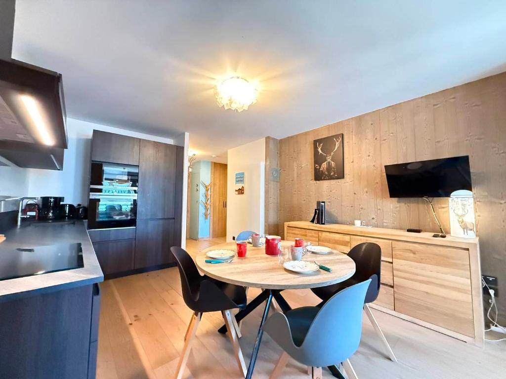 Appartement neuf, agréable, au cœur de Les Gets - FR-1-598-88 - 5