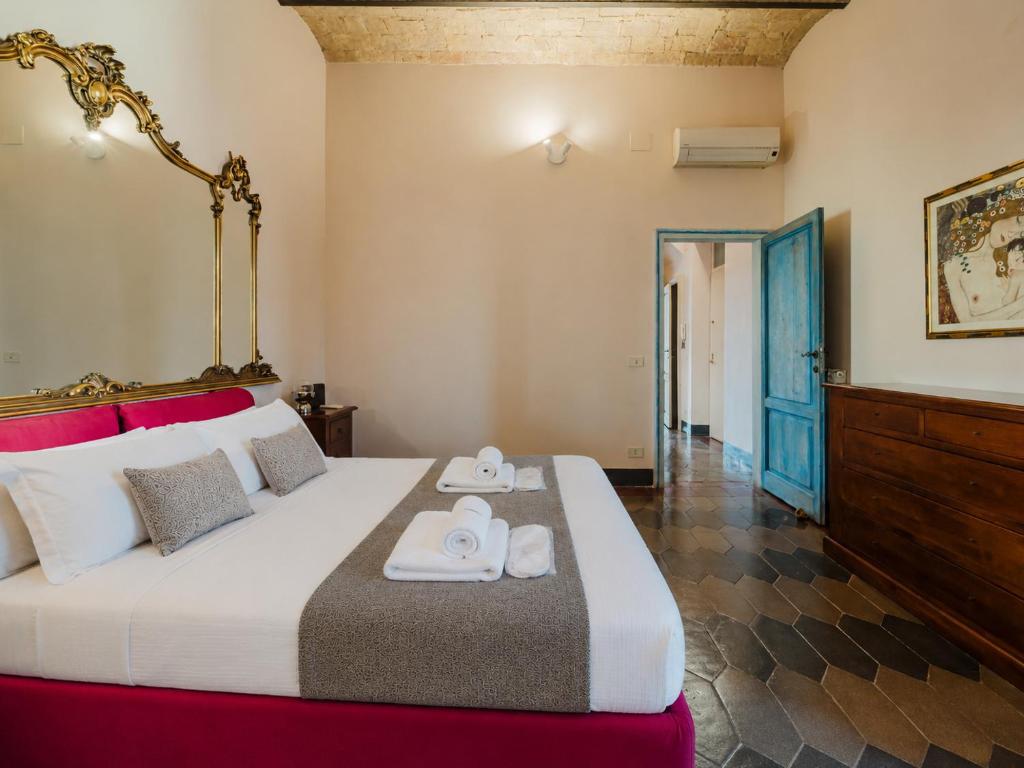 New - Penthouse with Private Terrace - 2