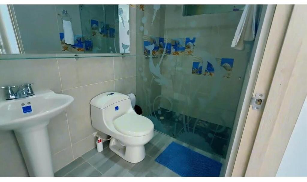 Apartamento para 11 Huéspedes Piscina y parqueo - 4