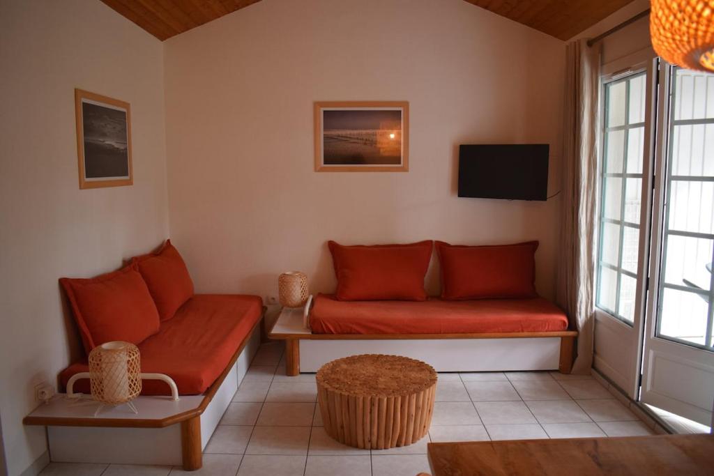 Appart sans vis à vis, piscine, prés du golf et de l'océan - 1