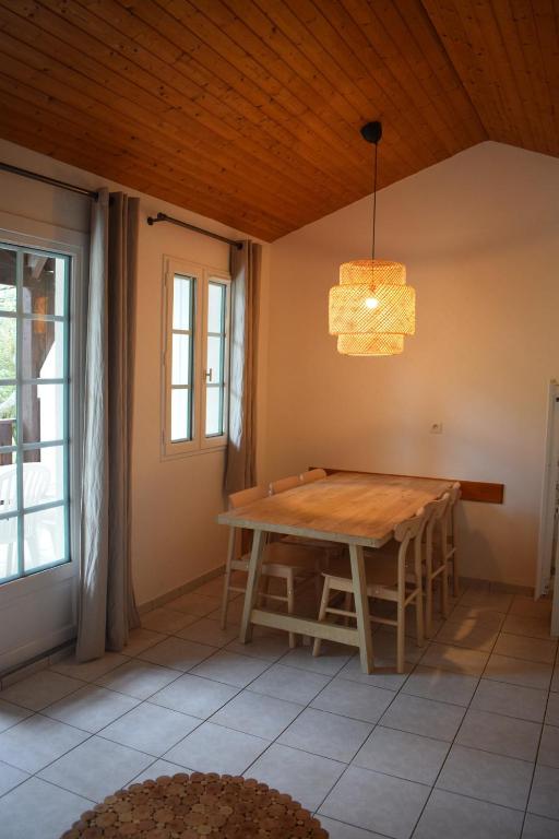 Appart sans vis à vis, piscine, prés du golf et de l'océan - 2
