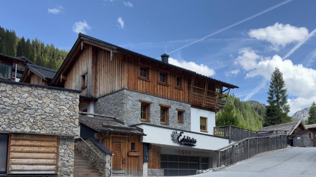 FIRSTpeak Chalets - 1