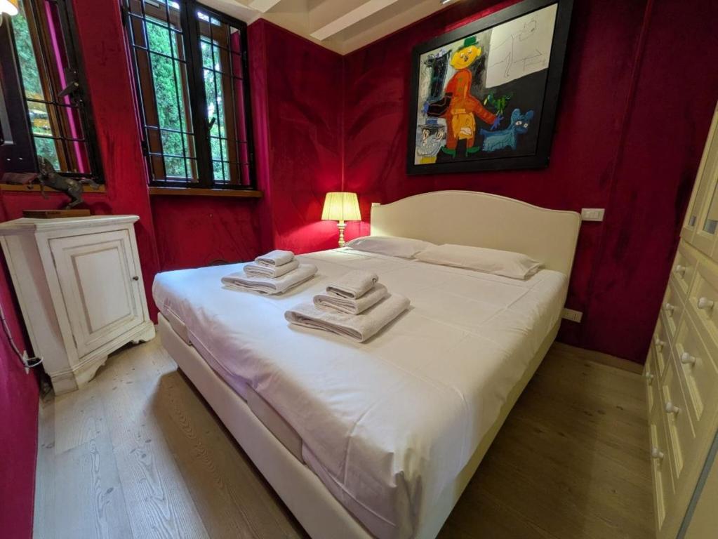 Basquiat - Castello Luxury Apartments - 3