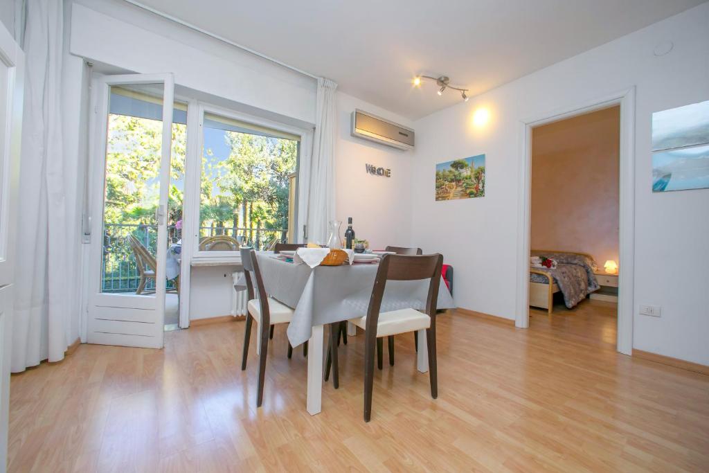 Riva Lago e Spiaggia Apartment - Happy Rentals - 2