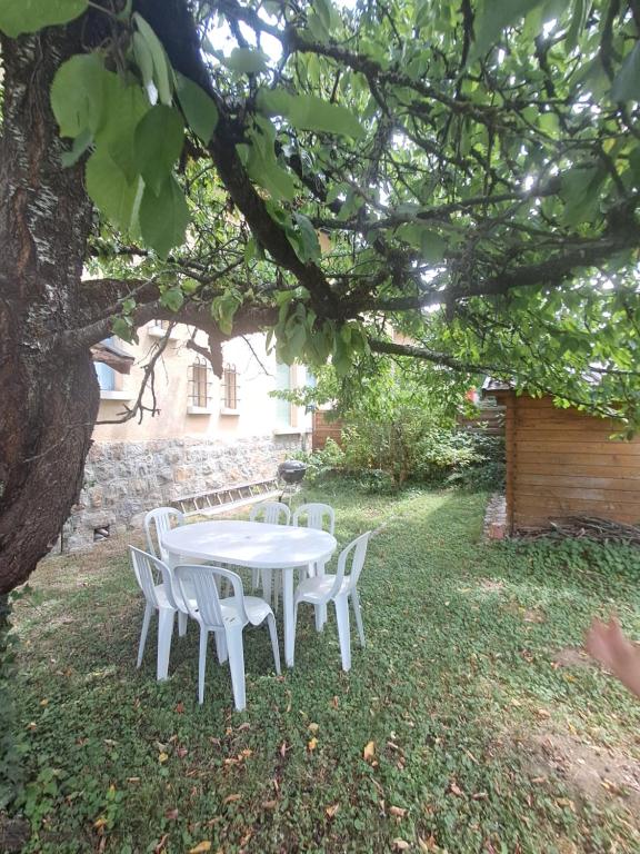 Gîte "Le Baou" à deux pas du télécabine! - 2