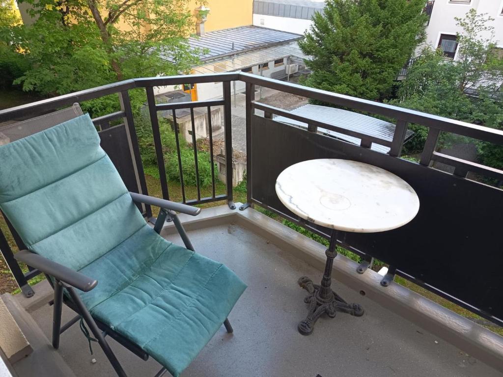 1 Bedroom with large Sunny Balcony - 4