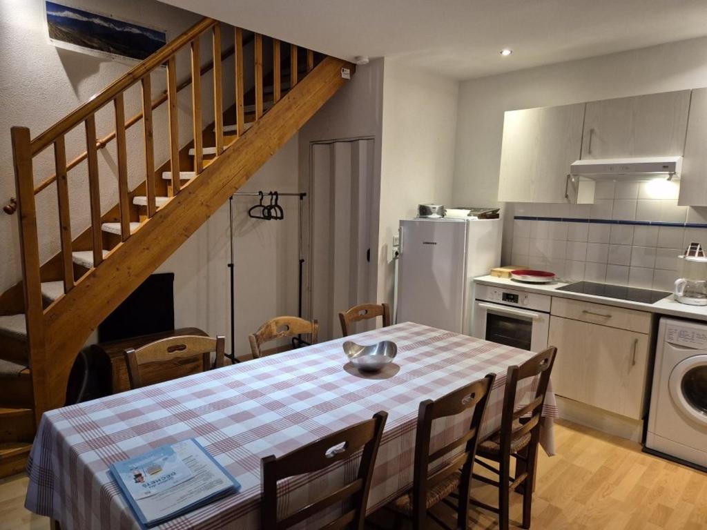 Appartement duplex 8/10 pers à 150m télécabine - FR-1-234-353 - 2