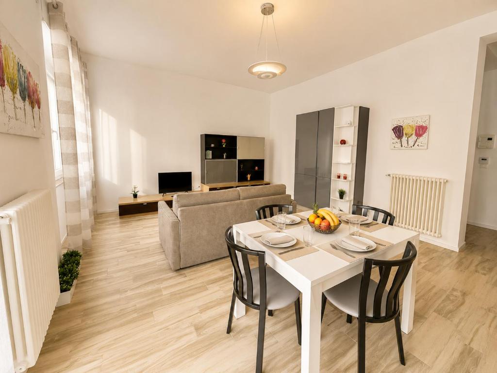 Centralissimo sul mare - 2 camere e 2 bagni - 6 posti letto - 3