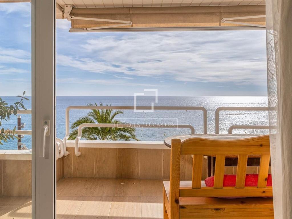 Incredible renovated apartment on the waterfront - 3