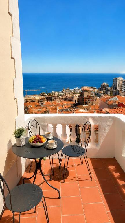 Vue panoramique sur Monaco , À 5 min de Monaco - 2