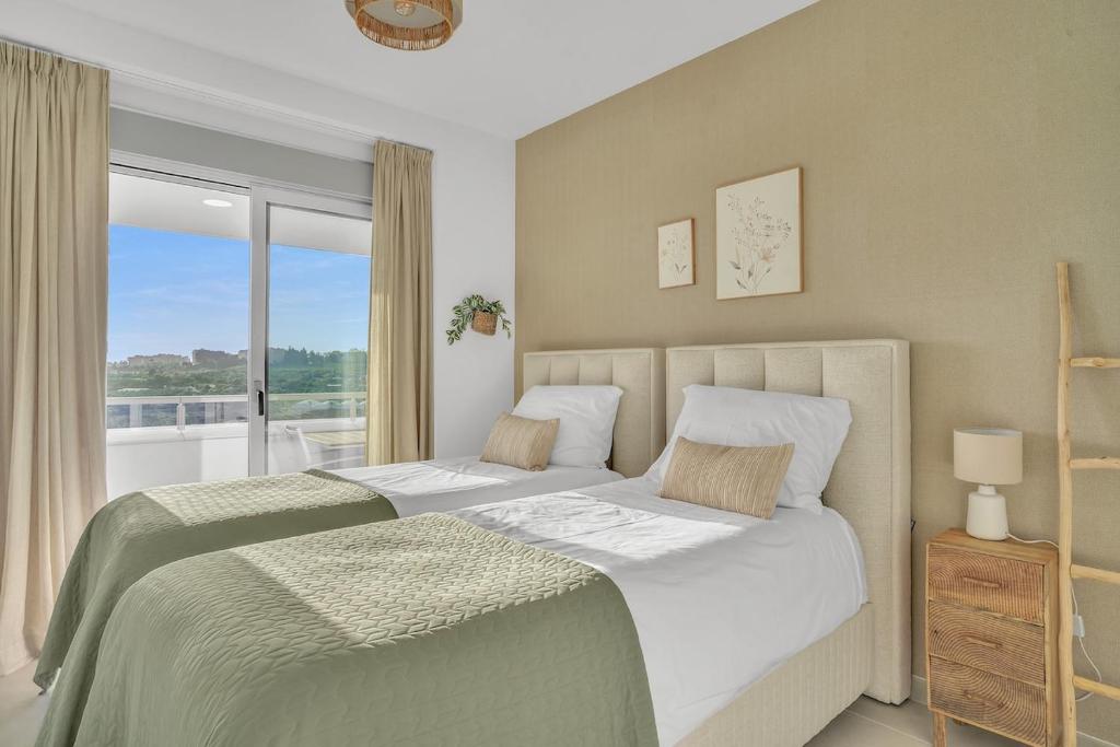 Oceana Gardens Apartment - 3