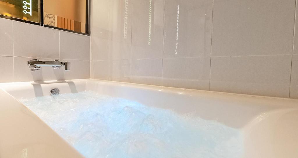 Hot tub, Pohang A1 Hotel Yeongildae Branch in Pohang-si