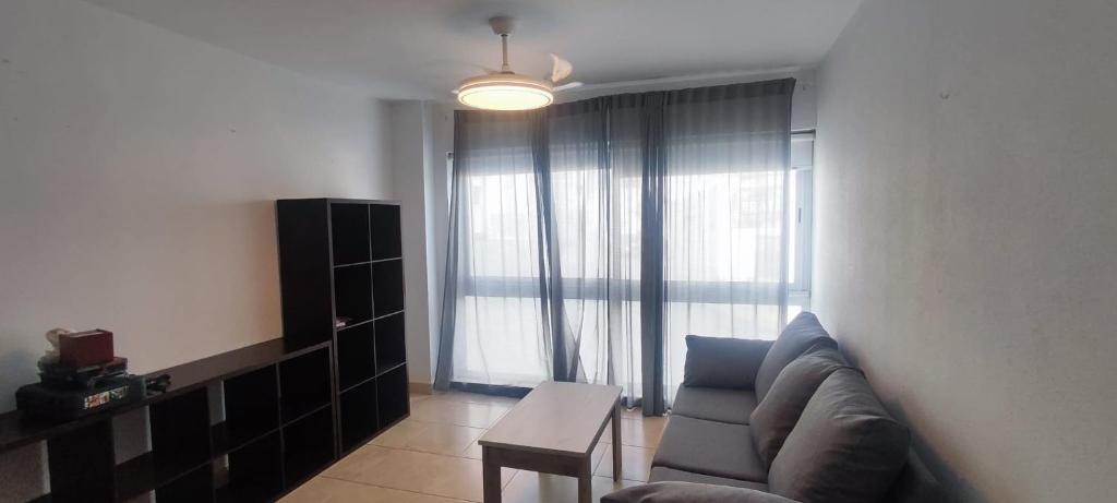 Apartamento en plaza Goya de Conil - 3