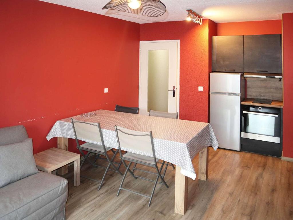 Appartement rénové pour 8 pers, skis aux pieds, cœur de station, grande terrasse, box à skis - FR-1-322-564 - 4