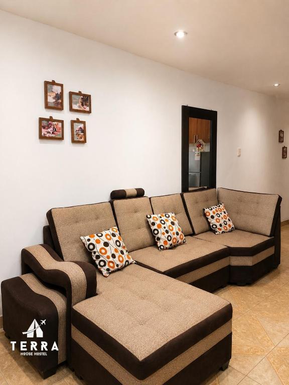 Terra House Hostel - 4