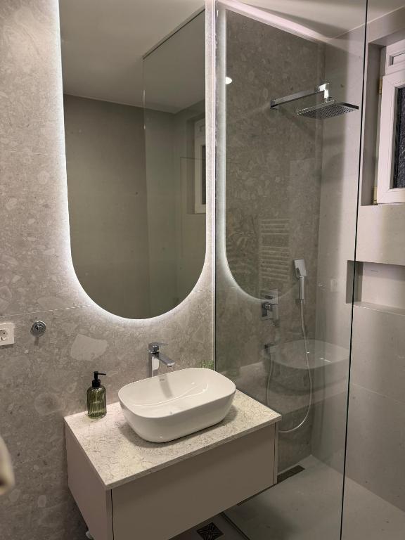 Aura Apartment - 4