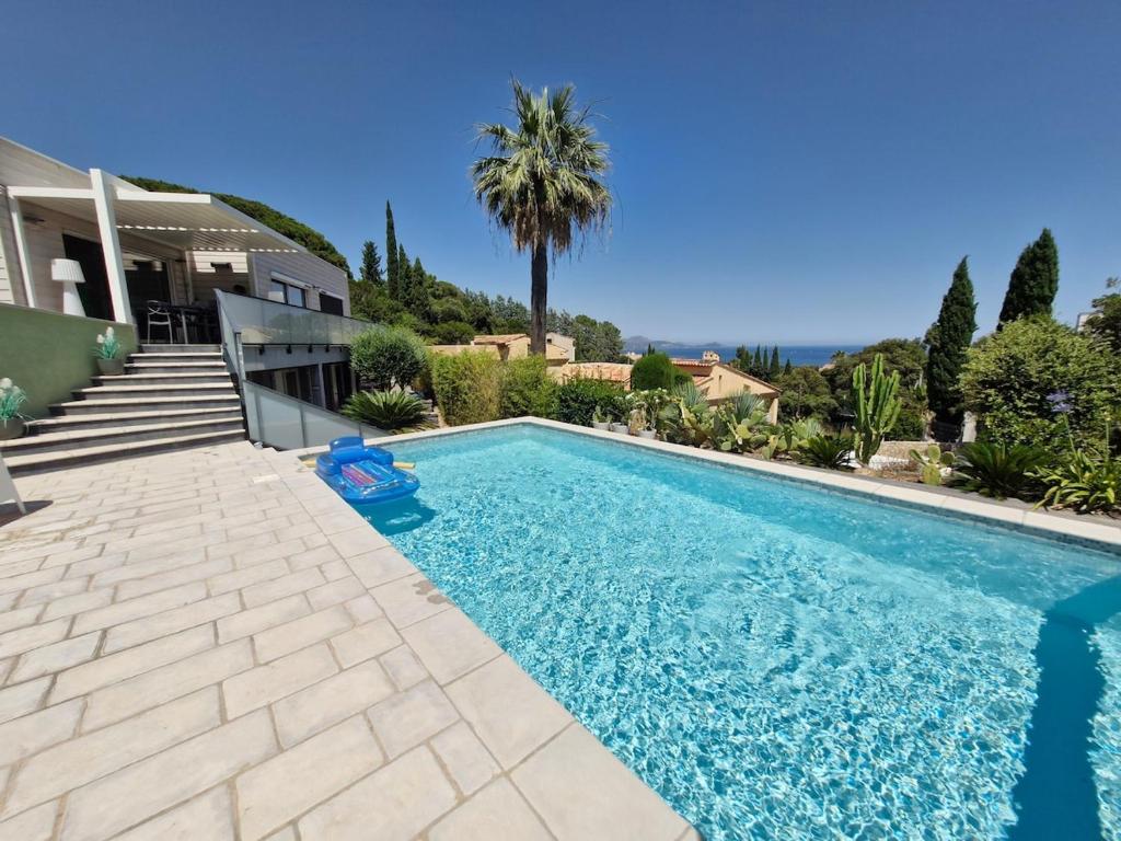 Villa Bali - Piscine - Vue mer - 1