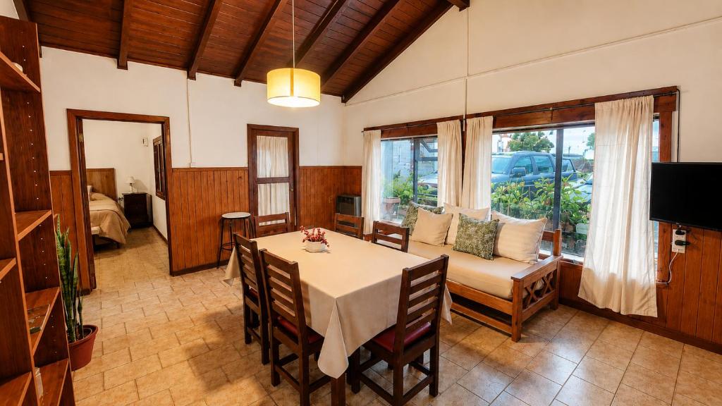 Casa a 12 cuadras del centro - 4
