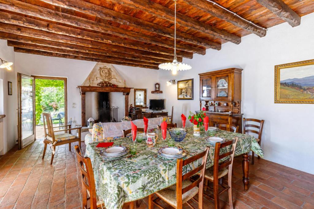 Villa Formaga Stunning View & Garden - Happy Rentals - 5