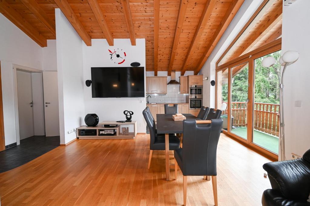 Ski Chalet Jim by All in One Apartments - 5