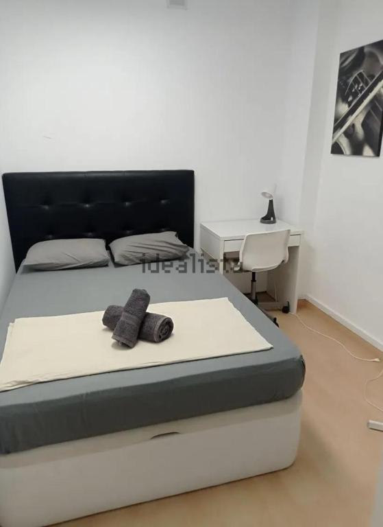 Affordable apartament or rooms in city center - 3
