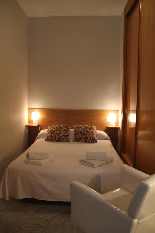 Torres de Valencia Apartments photo
