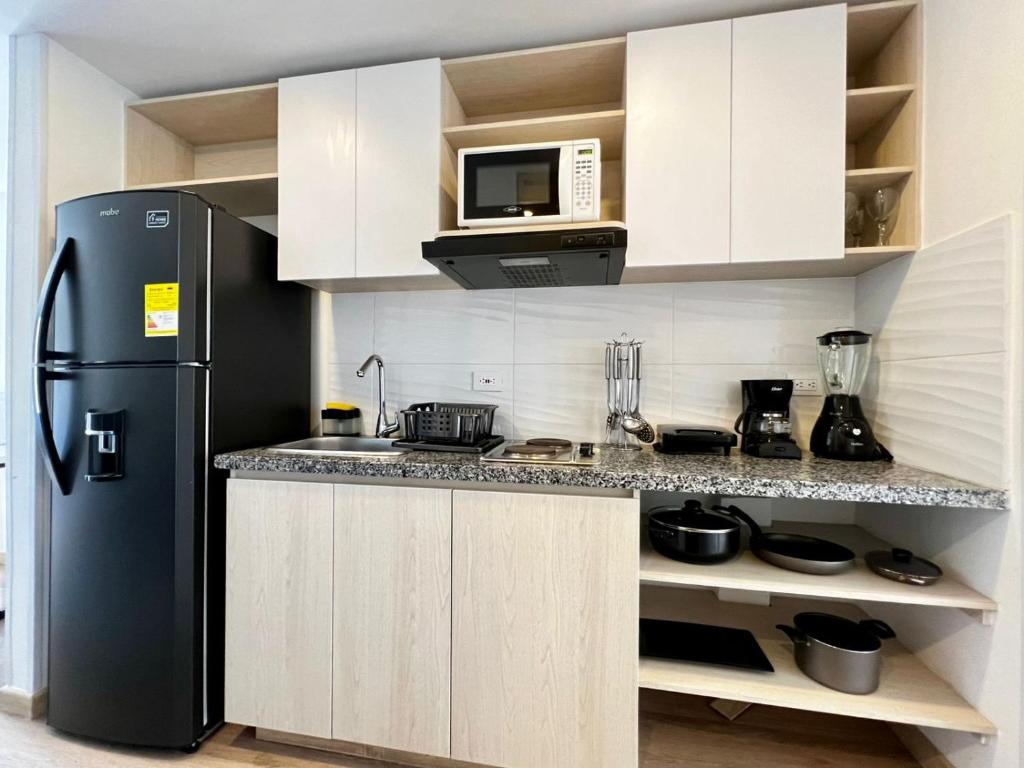 Modern Loft- 2 Beds- City View - 3