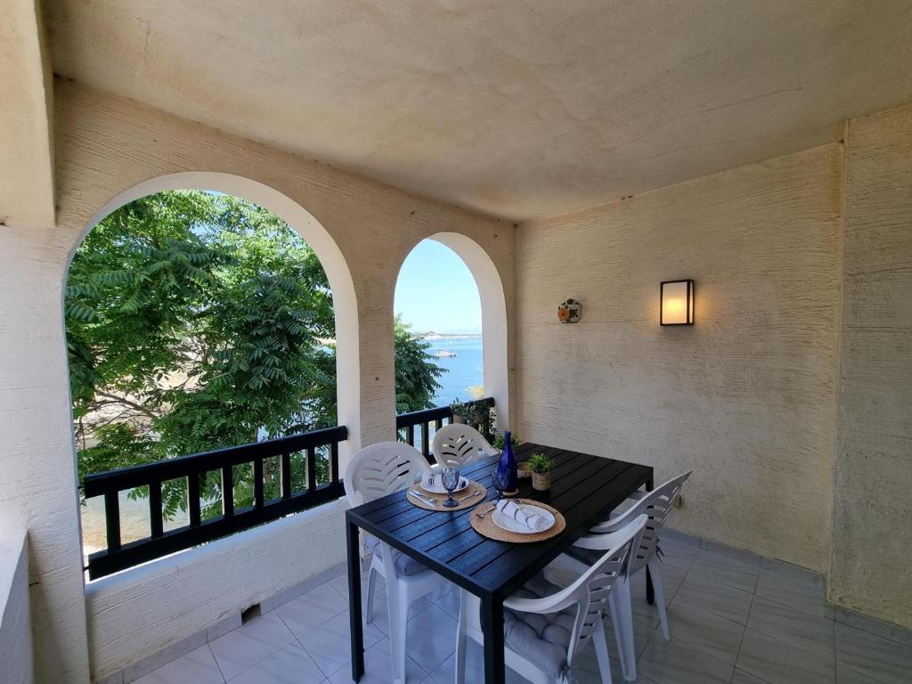 Apartamento exclusivo a 50m de la playa con piscina en L'Escala - HISP-236-28 - 3