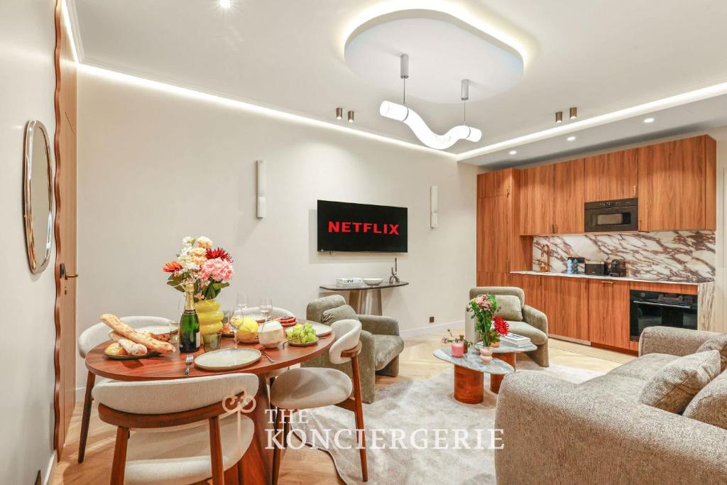 LE BEAU SAINT-GERMAIN - Luxury Apartment, AIR COND - 2