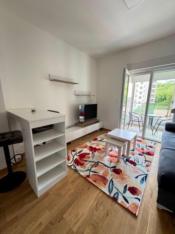 Apartment Dora - 1