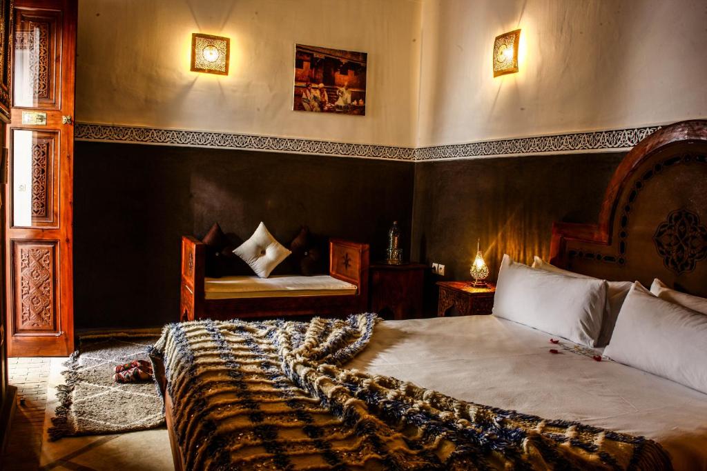 Astra Damus Hotel photo