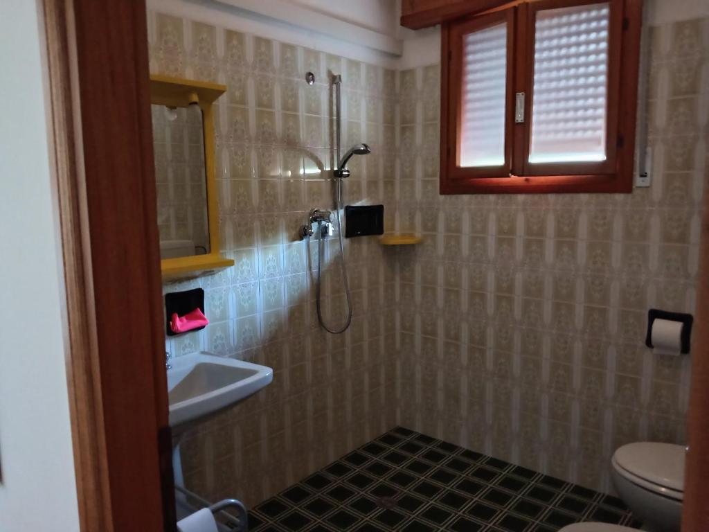Casa Bianca Village Apartments - 4