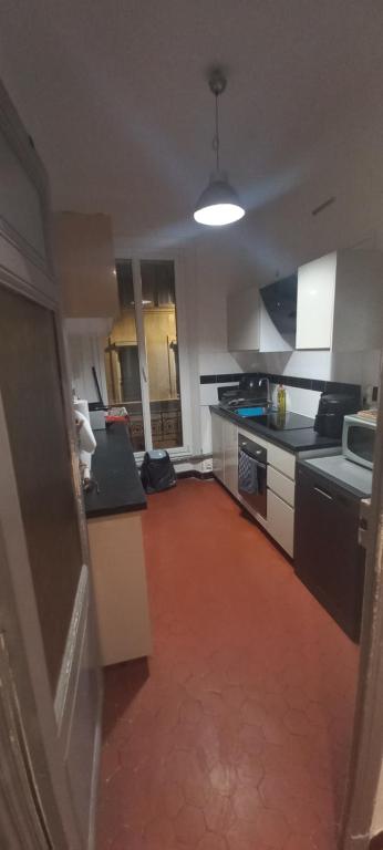 Appart 6 personnes, 3 chambres, très bien situé Centre - 2