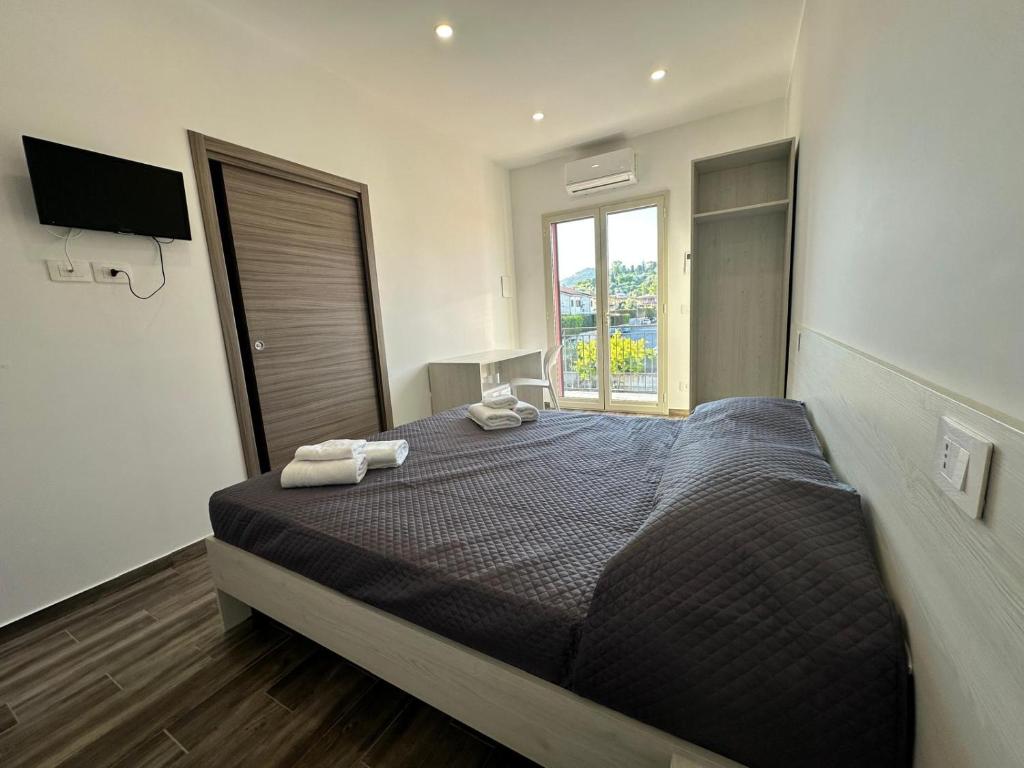 Spina Brothers' Holiday Rooms - 3