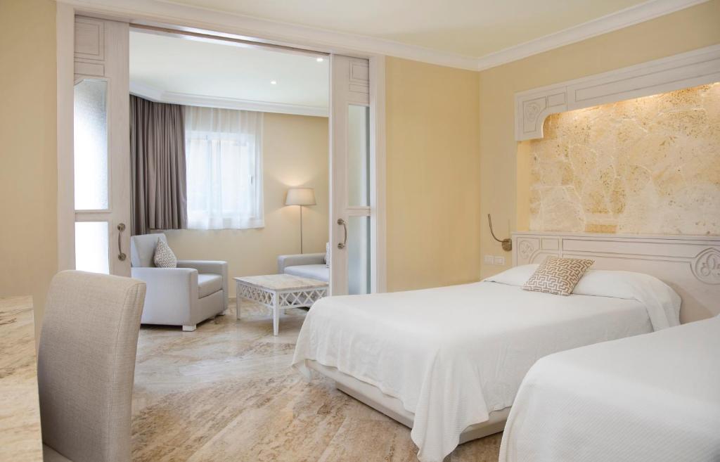 VIK hotel Arena Blanca — Hotel rooms in Bavaro, La Altagracia
