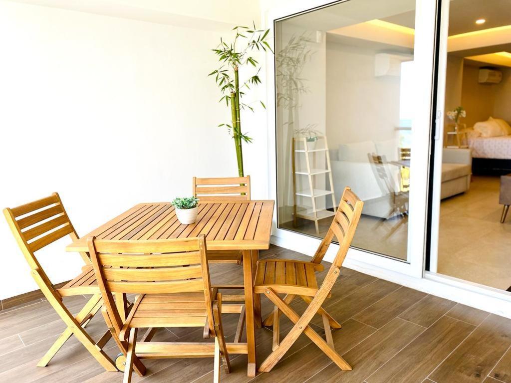 Harbor 171-Beachfront Studio - 5