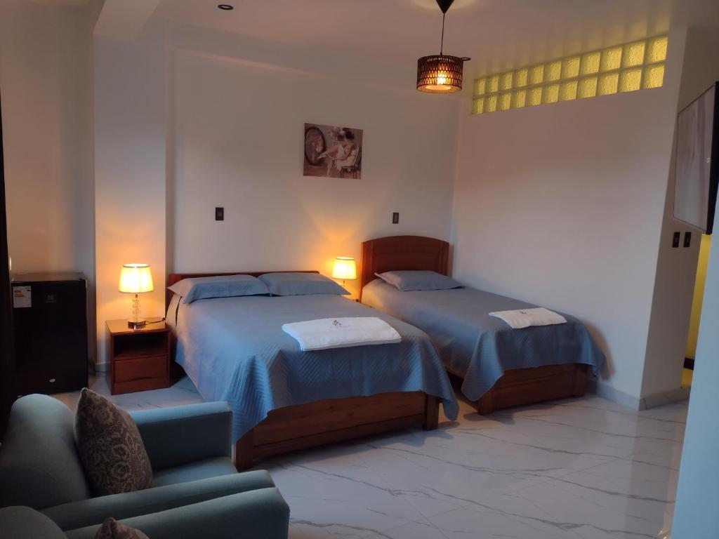 Habitación con WiFi TV Frigobar Ventilador a una cda de Plaza de Armas - 3
