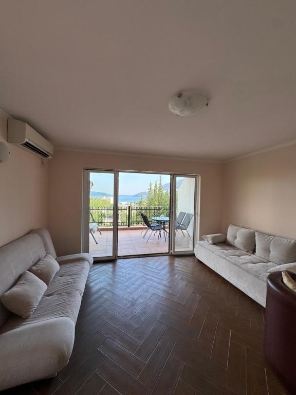 Bay View Apartment Herceg Novi with Terrace - 2