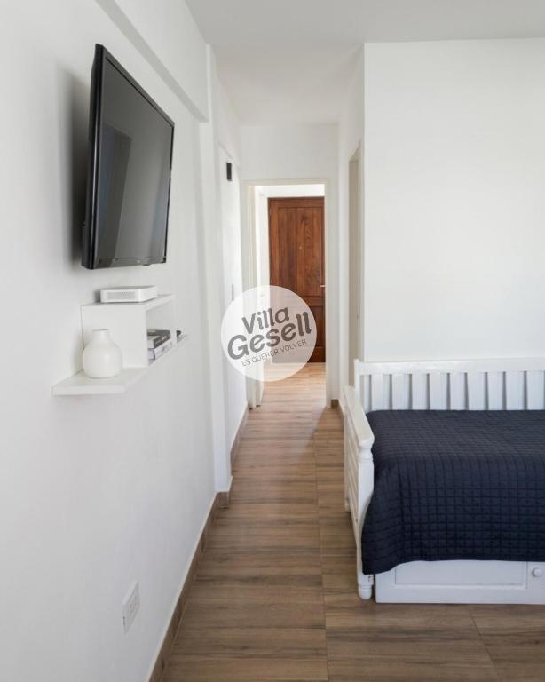 Bright apartment with ocean view - 5