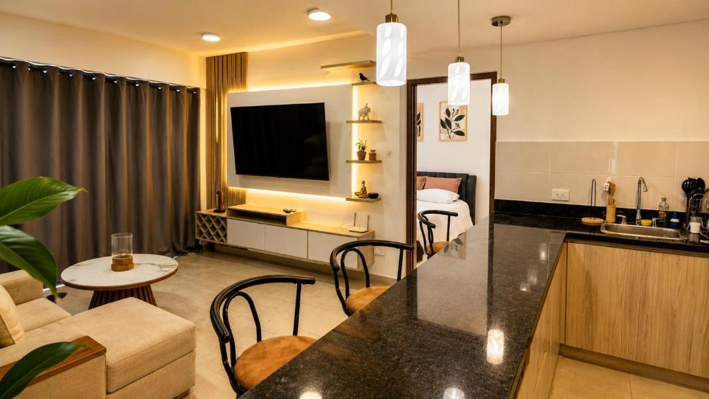 Apartamento moderno en Serena del Mar con balcón. Ideal para familias y grupos - 1