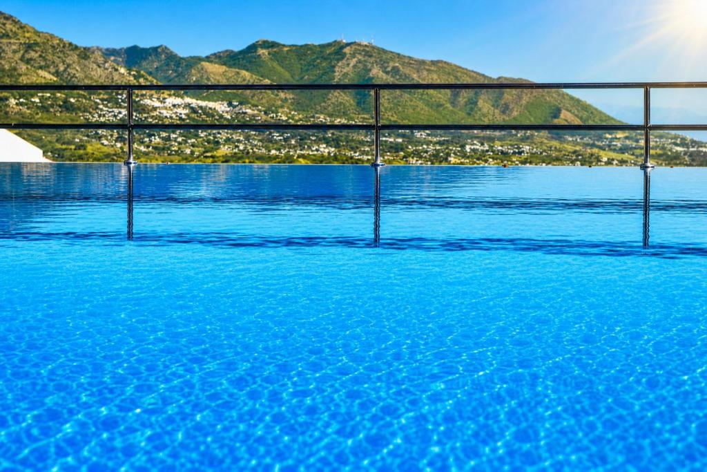 Mairena Forest sea view & pool- Happy Rentals - 3