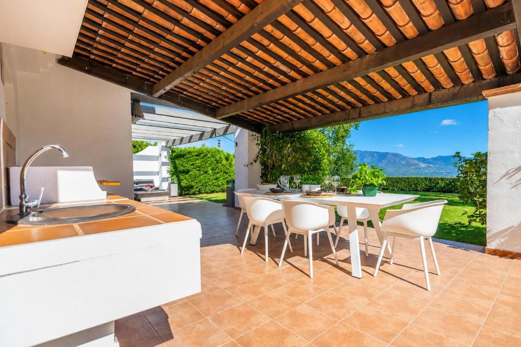 Mairena Forest sea view & pool- Happy Rentals - 4