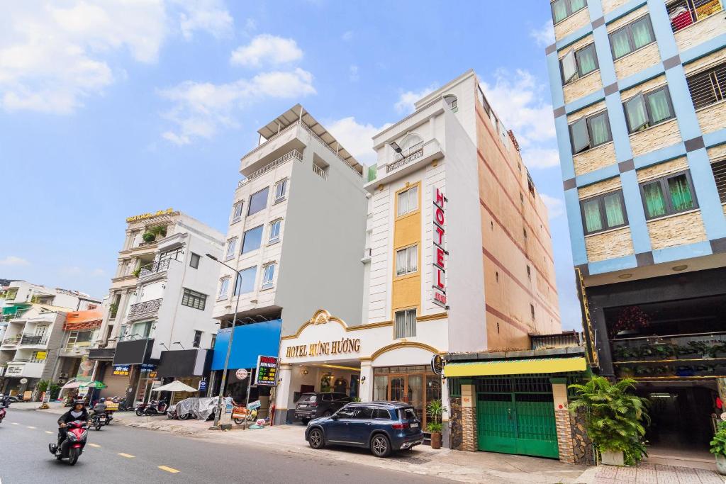Ngoại cảnh khách sạn